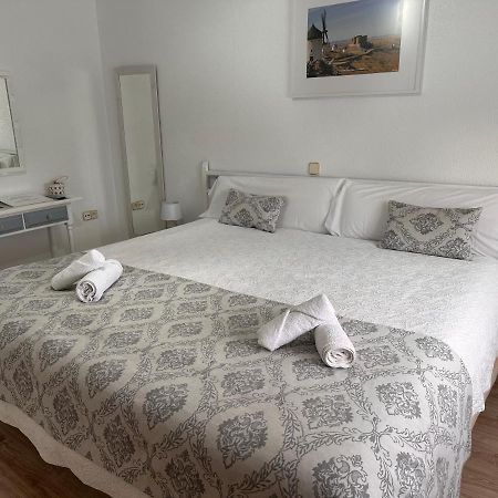 Hotel Consuegra Eksteriør bilde