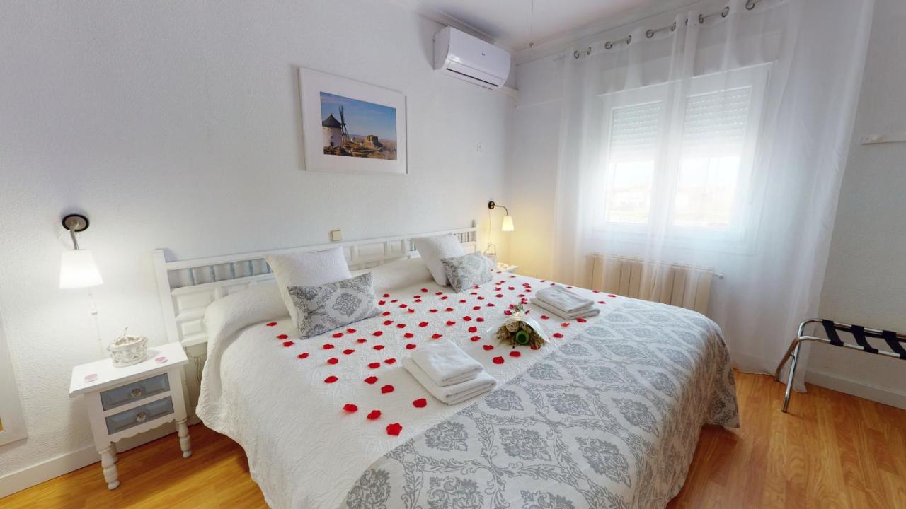 Hotel Consuegra Eksteriør bilde